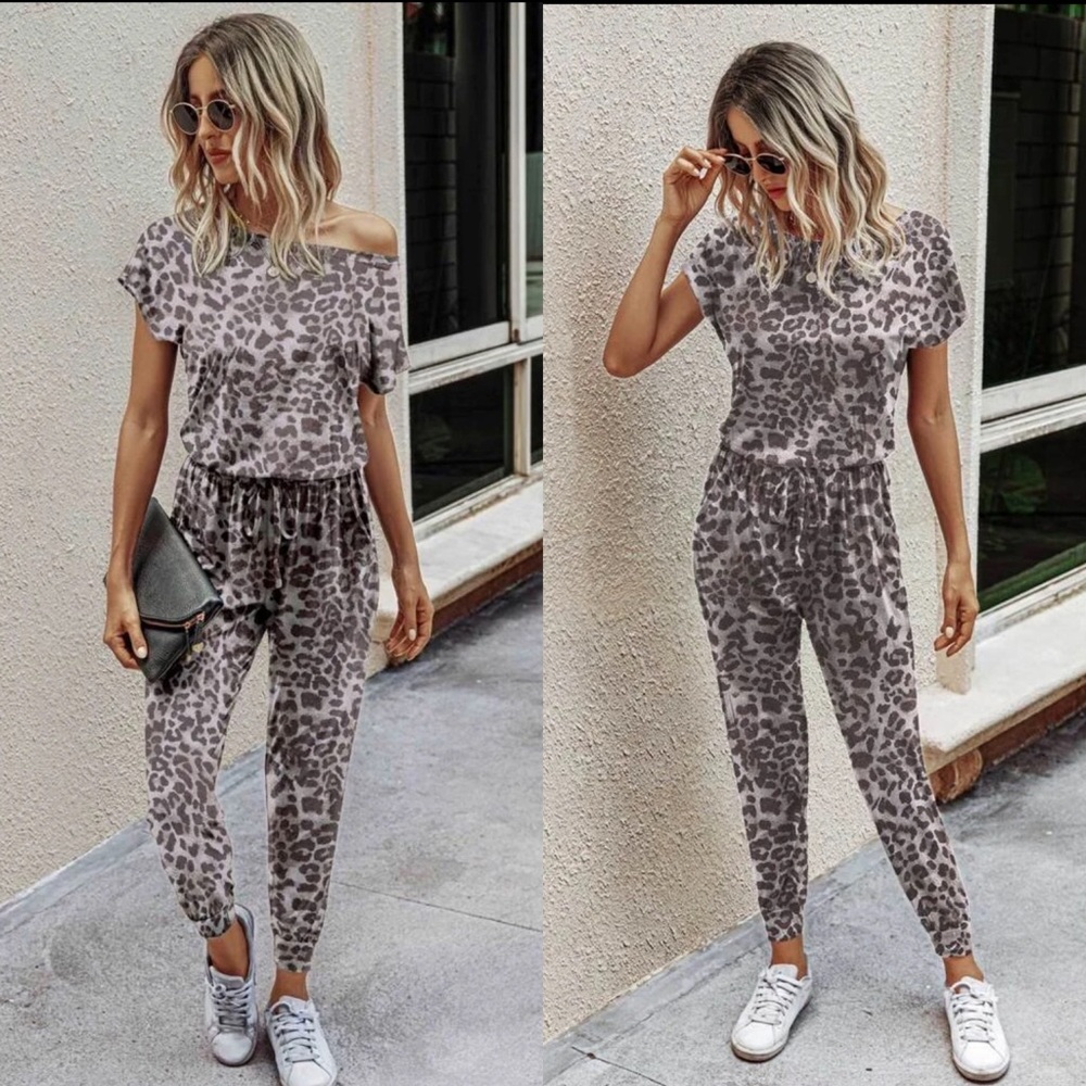 Leopard print batwing sleeve jumpsuit